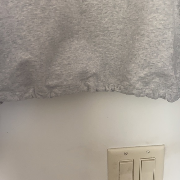 Babaton cropped grey crew - Picture 2 of 3